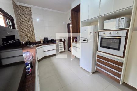 Cozinha de casa para alugar com 2 quartos, 194m² em Nova Mirim, Praia Grande