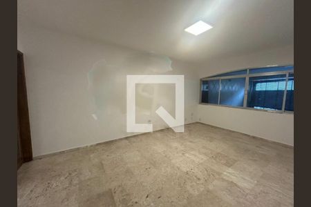 Casa à venda com 3 quartos, 172m² em Jabaquara, São Paulo