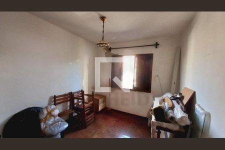 Casa à venda com 3 quartos, 131m² em Vila Sao Paulo, São Paulo