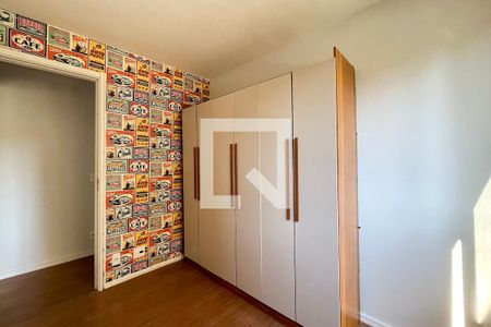 Quarto 1 de apartamento para alugar com 2 quartos, 45m² em Parque Bristol, São Paulo