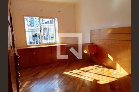 Casa à venda com 3 quartos, 190m² em Jardim Itapeva, São Paulo