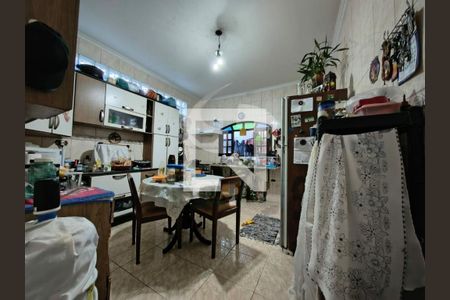 Casa à venda com 3 quartos, 120m² em Jardim Guanhembu, São Paulo
