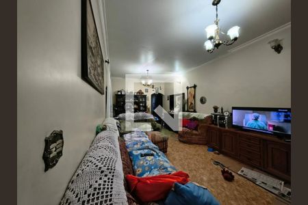 Casa à venda com 3 quartos, 120m² em Jardim Guanhembu, São Paulo
