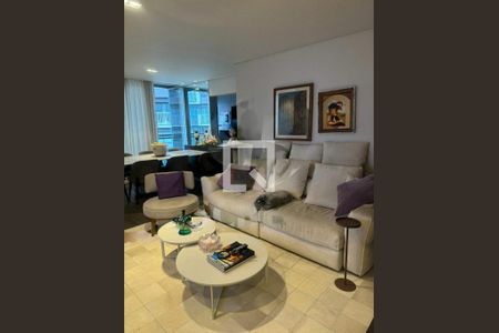 Apartamento à venda com 2 quartos, 109m² em Vila Nova Conceição, São Paulo