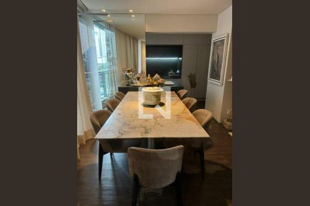 Apartamento à venda com 2 quartos, 109m² em Vila Nova Conceição, São Paulo