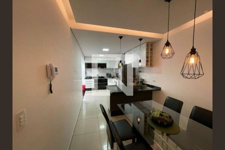 Casa à venda com 3 quartos, 202m² em Campo Grande, São Paulo