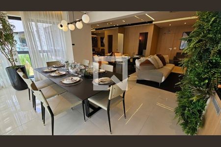 Apartamento à venda com 3 quartos, 107m² em Jardim das Acacias, São Paulo