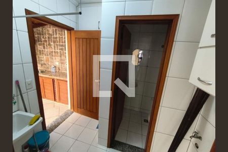 Casa à venda com 3 quartos, 132m² em Jardim Ernestina, São Paulo