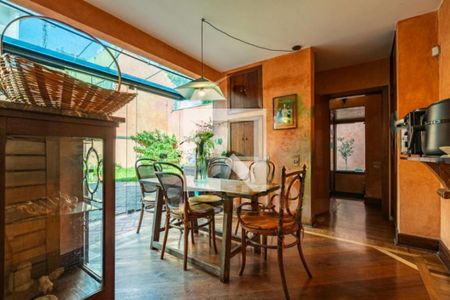 Casa à venda com 4 quartos, 705m² em Jardim Guedala, São Paulo