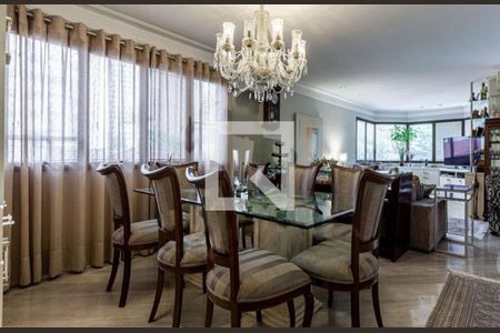 Apartamento à venda com 4 quartos, 200m² em Moema, São Paulo