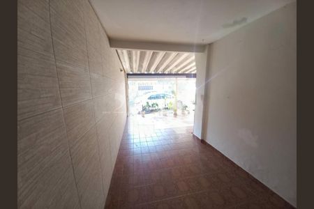 Casa à venda com 3 quartos, 245m² em Conjunto Residencial Jardim Canaa, São Paulo