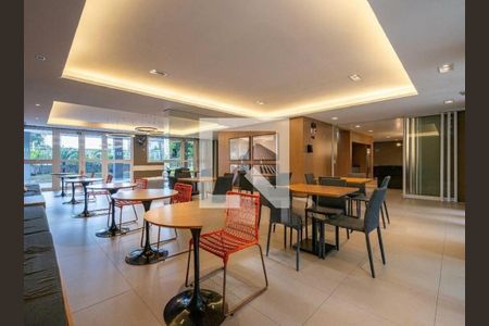Apartamento à venda com 2 quartos, 64m² em Jardim Prudência, São Paulo