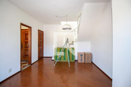 Sala de apartamento para alugar com 5 quartos, 140m² em Irajá, Rio de Janeiro