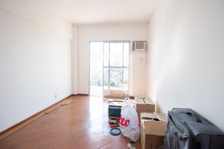 Quarto 2 de apartamento para alugar com 5 quartos, 140m² em Irajá, Rio de Janeiro