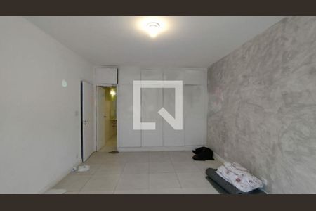 Casa à venda com 3 quartos, 270m² em Jardim Novo Mundo, São Paulo