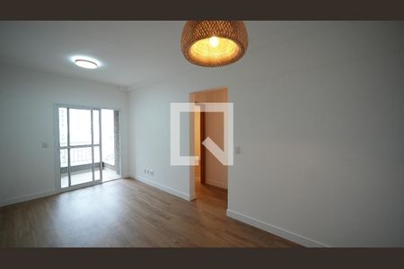 Sala de apartamento para alugar com 2 quartos, 63m² em Campestre, Santo André