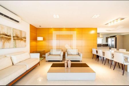 Foto 03 de apartamento à venda com 3 quartos, 212m² em Alphaville, Santana de Parnaíba