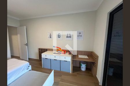 Quarto 2 de casa à venda com 3 quartos, 250m² em Parada Inglesa, São Paulo