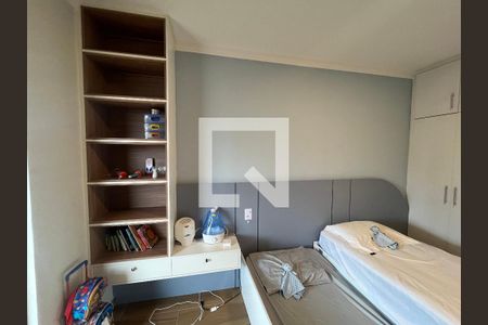 Quarto 2 de casa à venda com 3 quartos, 250m² em Parada Inglesa, São Paulo
