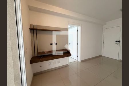 Sala de apartamento para alugar com 2 quartos, 65m² em Santo Amaro, São Paulo