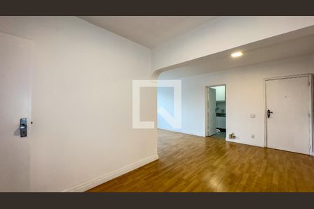 Sala de apartamento para alugar com 3 quartos, 97m² em Itaim Bibi, São Paulo