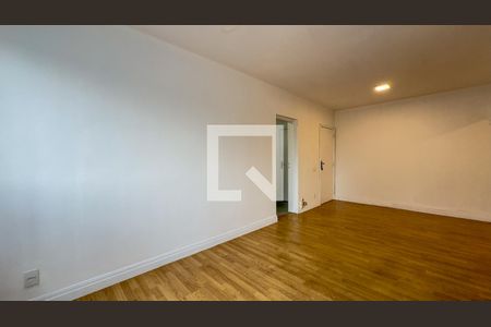 Sala de apartamento para alugar com 3 quartos, 97m² em Itaim Bibi, São Paulo