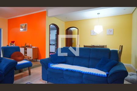 Sala  de casa à venda com 3 quartos, 200m² em Jardim São Pedro, Porto Alegre