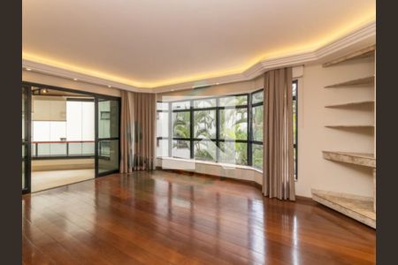 Apartamento à venda com 4 quartos, 181m² em Itaim Bibi, São Paulo