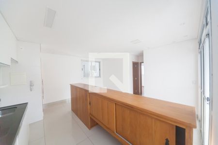 sala de apartamento para alugar com 2 quartos, 61m² em Buritis, Belo Horizonte