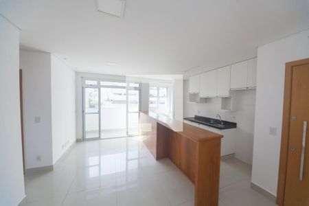 Sala de apartamento para alugar com 2 quartos, 61m² em Buritis, Belo Horizonte