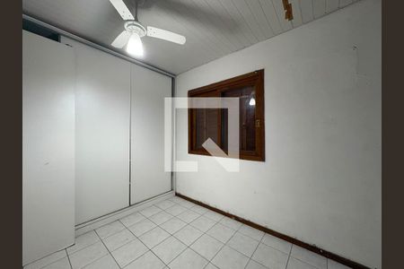 Quarto 2 de casa para alugar com 2 quartos, 52m² em Guajuviras, Canoas