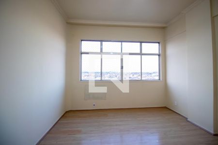 Quarto 1 de apartamento para alugar com 5 quartos, 200m² em Bonsucesso, Rio de Janeiro