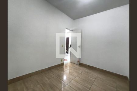 Quarto de apartamento à venda com 2 quartos, 48m² em Heliópolis, Belo Horizonte