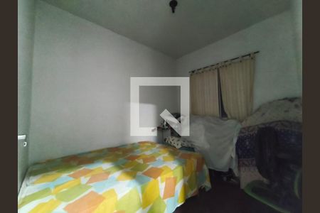 Quarto de apartamento à venda com 2 quartos, 48m² em Heliópolis, Belo Horizonte