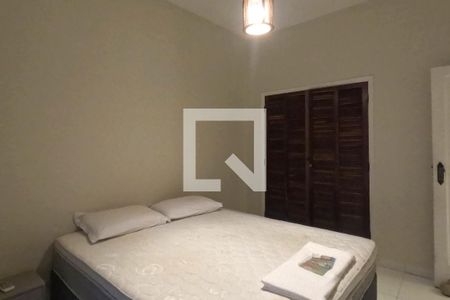 Quarto 1 de apartamento para alugar com 2 quartos, 80m² em Ponta da Praia, Santos