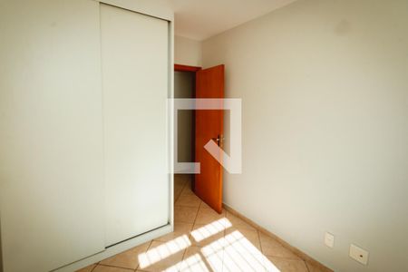 Apartamento à venda com 2 quartos, 60m² em Manacás, Belo Horizonte