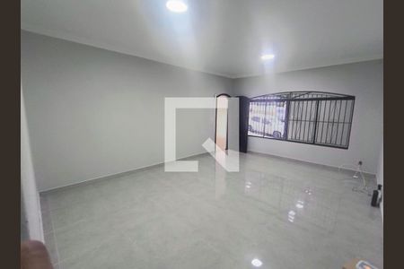 Sala de casa para alugar com 4 quartos, 275m² em Jardim Santo Alberto, Santo André