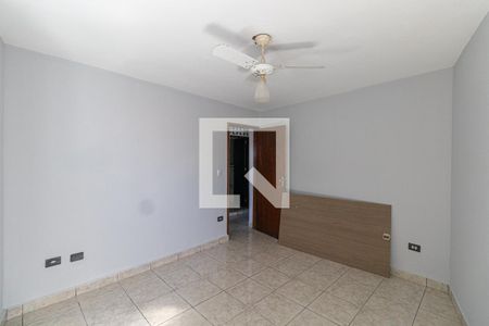 Quarto 1 de casa para alugar com 3 quartos, 80m² em Jardim Danfer, São Paulo