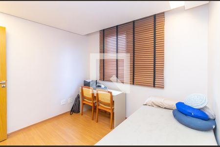 Apartamento à venda com 3 quartos, 70m² em Prado, Belo Horizonte