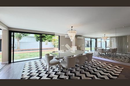 Foto 05 de casa de condomínio à venda com 5 quartos, 350m² em Jardim Paulista, Barueri