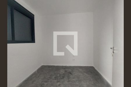 Quarto 1 de apartamento para alugar com 2 quartos, 38m² em Jardim São Luís, São Paulo