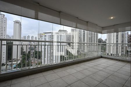 Varanda de apartamento para alugar com 3 quartos, 127m² em Vila Andrade, São Paulo