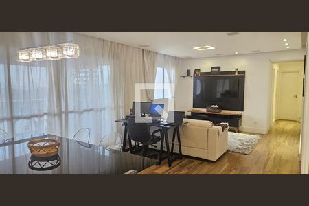 Sala de apartamento à venda com 3 quartos, 136m² em Jardim Arpoador, São Paulo