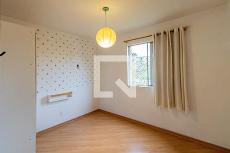Quarto 02 de apartamento para alugar com 2 quartos, 64m² em Jardim Pinheiros, São Paulo