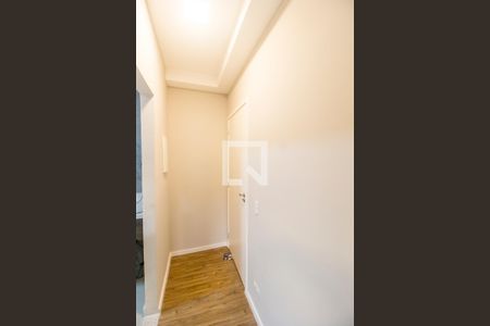 Entrada de apartamento para alugar com 3 quartos, 72m² em Jardim Maria Helena, Barueri