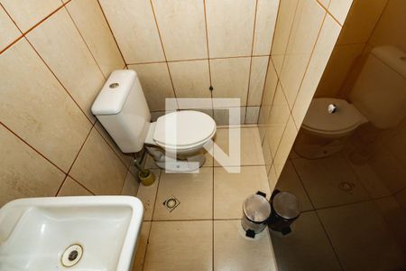 Casa para alugar com 6 quartos, 200m² em Planalto, Belo Horizonte