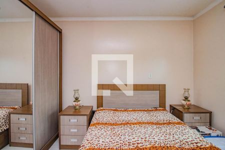 Suíte de apartamento à venda com 2 quartos, 72m² em Jardim Itu, Porto Alegre