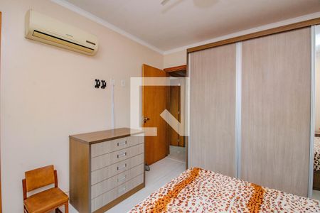 Suíte de apartamento à venda com 2 quartos, 72m² em Jardim Itu, Porto Alegre