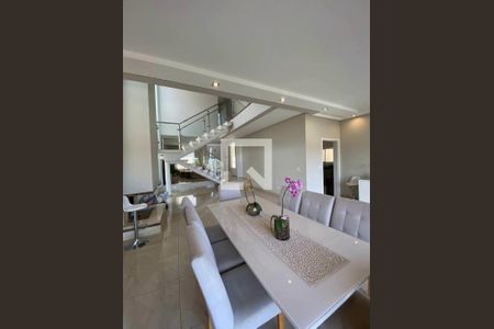 Foto 11 de casa de condomínio à venda com 4 quartos, 270m² em Parque Sinai, Santana de Parnaíba