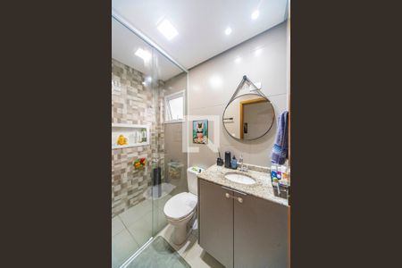 Banheiro de apartamento à venda com 2 quartos, 100m² em Vila Alice, Santo André